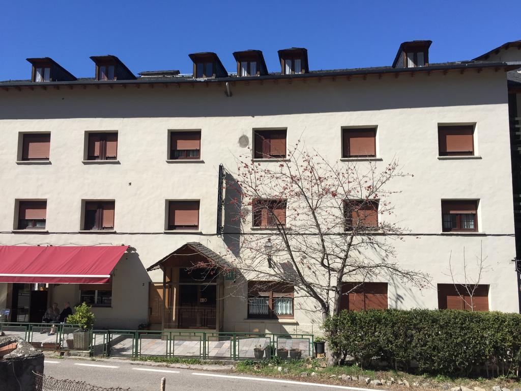 Hostal Fondevila Bohí Eksteriør bilde